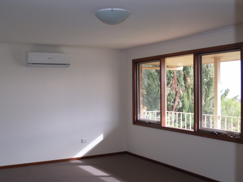 6 Morialta Street, Hallett Cove SA 5158