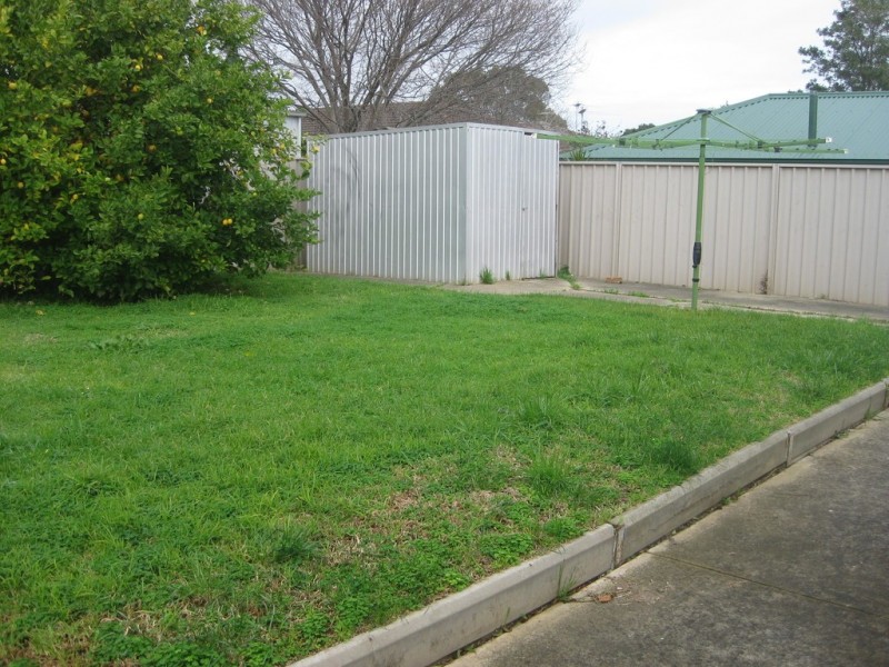 14 Lennon Drive, Woodcroft SA 5162