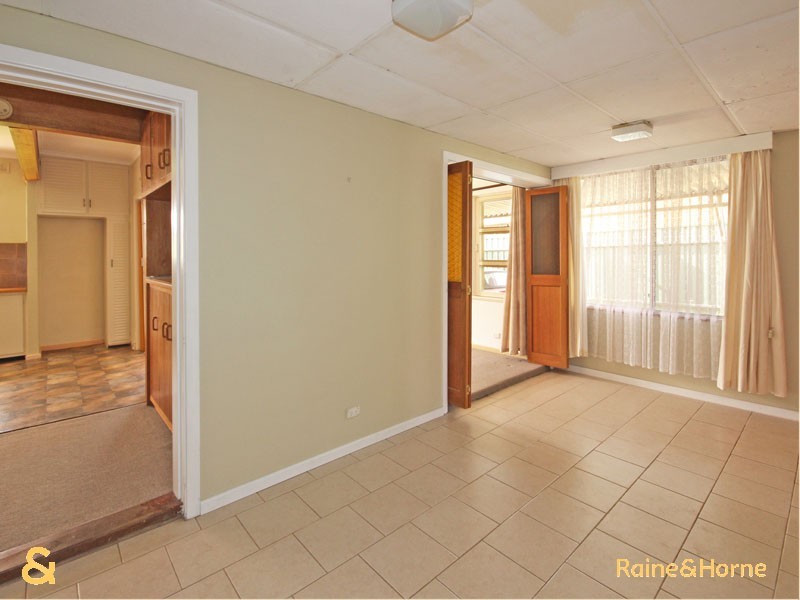 9 Roger Road, Morphett Vale SA 5162