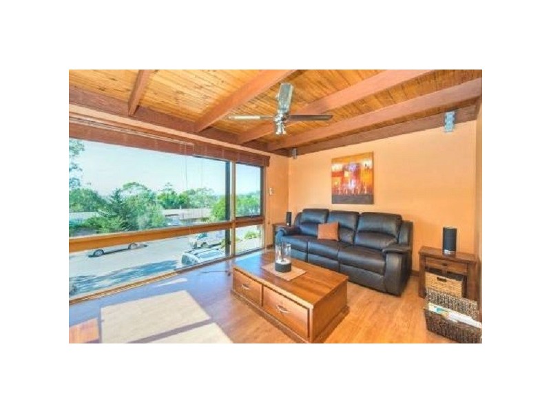 6 McHarg Road, Happy Valley SA 5159