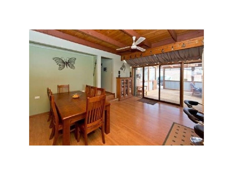 6 McHarg Road, Happy Valley SA 5159