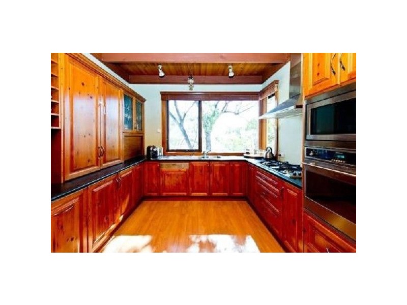 6 McHarg Road, Happy Valley SA 5159