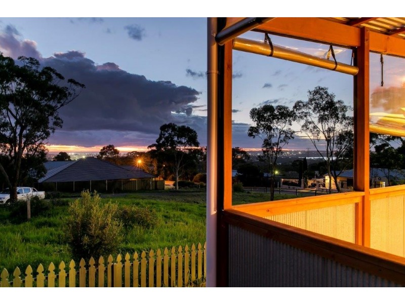 6 McHarg Road, Happy Valley SA 5159