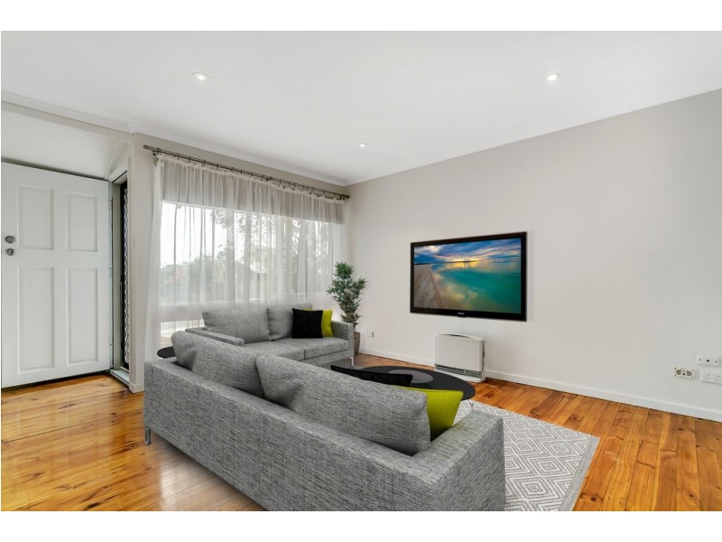 6 Lindsay Drive, Morphett Vale SA 5162