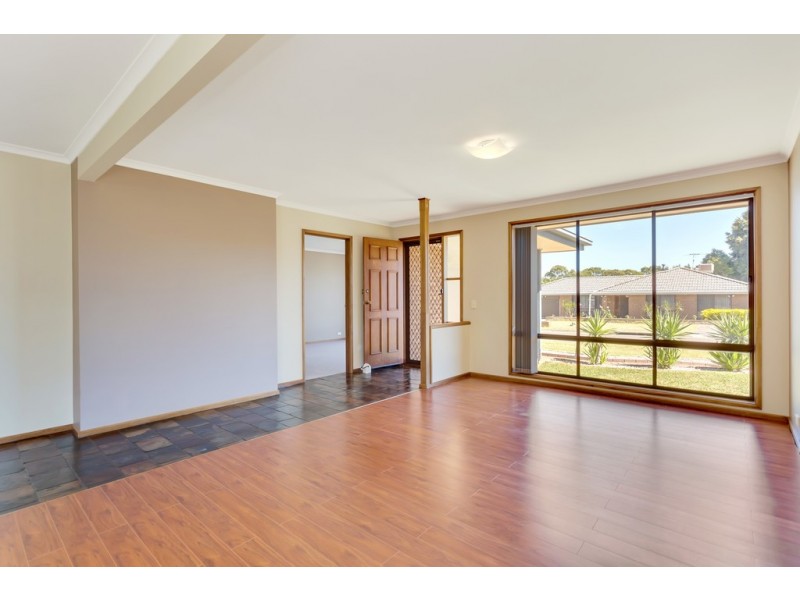 9 Holmeswood Court, Onkaparinga Hills SA 5163