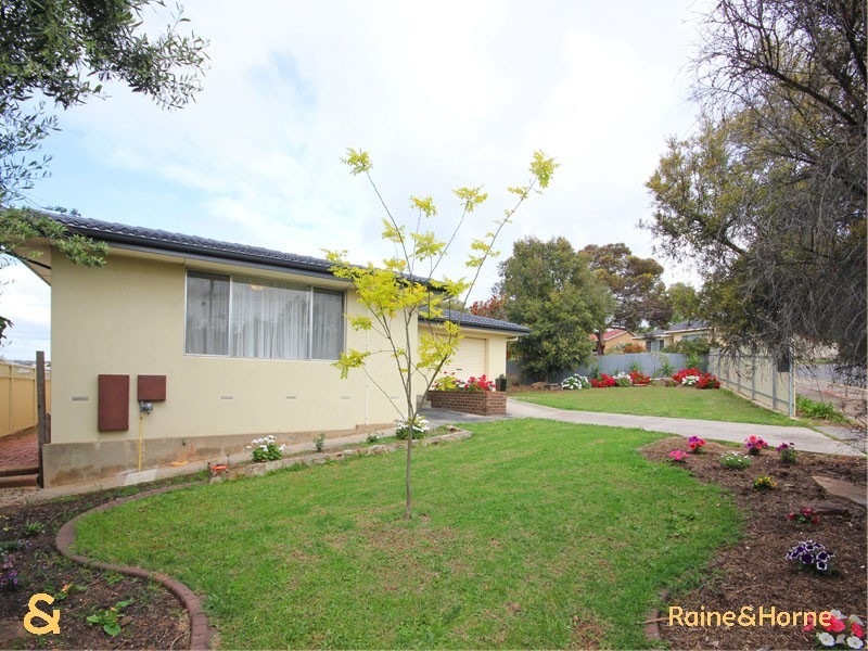 1 Mostyn Road, Darlington SA 5047