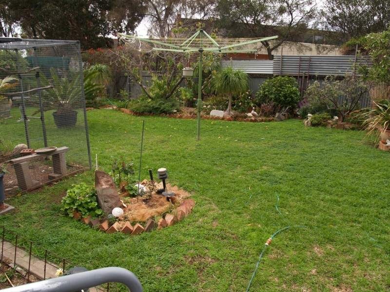 12 Haseldene Drive, Christie Downs SA 5164