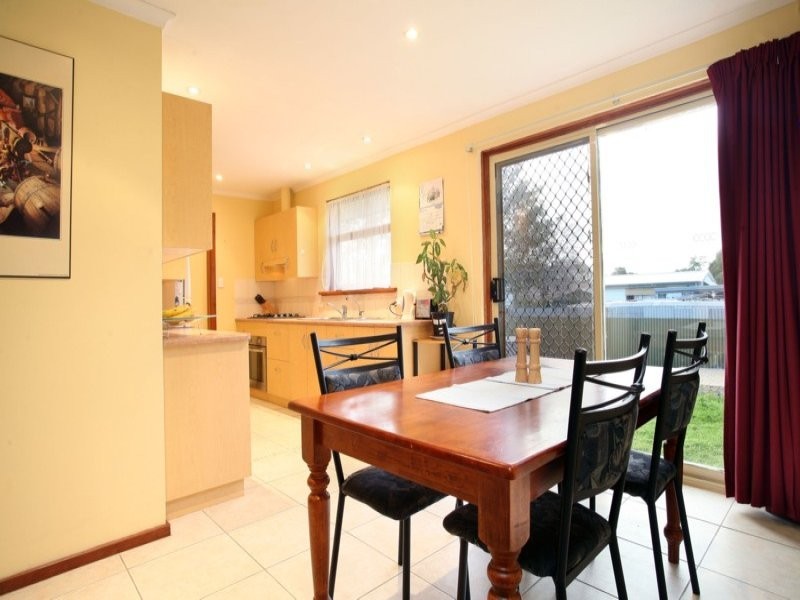 13 Dalkeith Avenue, Morphett Vale SA 5162