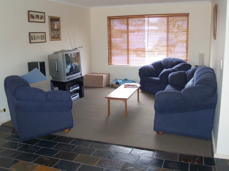 49 Trim Crescent, Old Noarlunga SA 5168