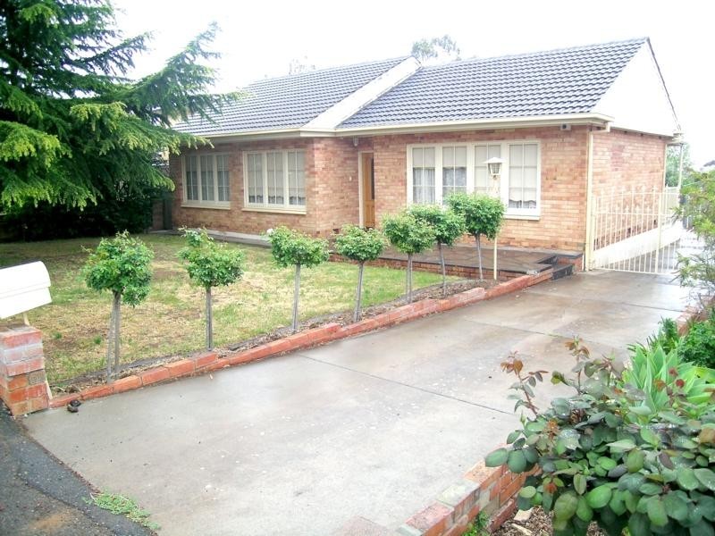 12 Burbank Avenue, Bedford Park SA 5042