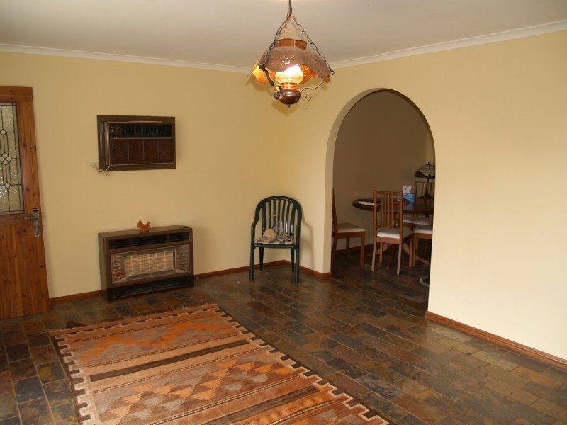 16 Tangara Drive, Aberfoyle Park SA 5159