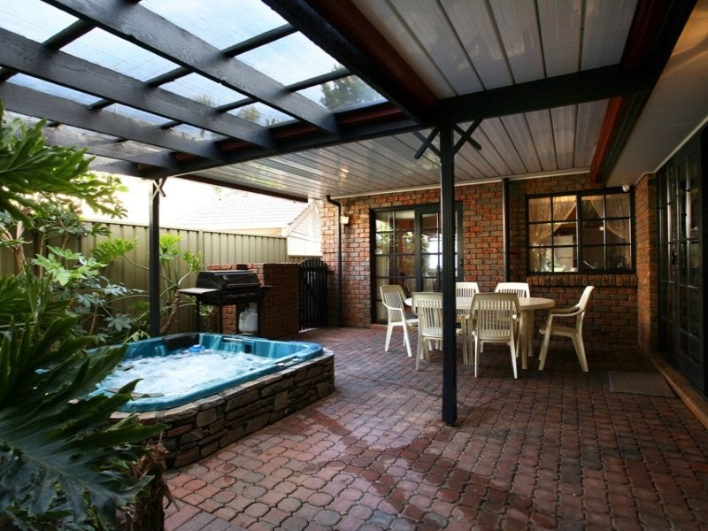 16 Lapwing Street, Hallett Cove SA 5158