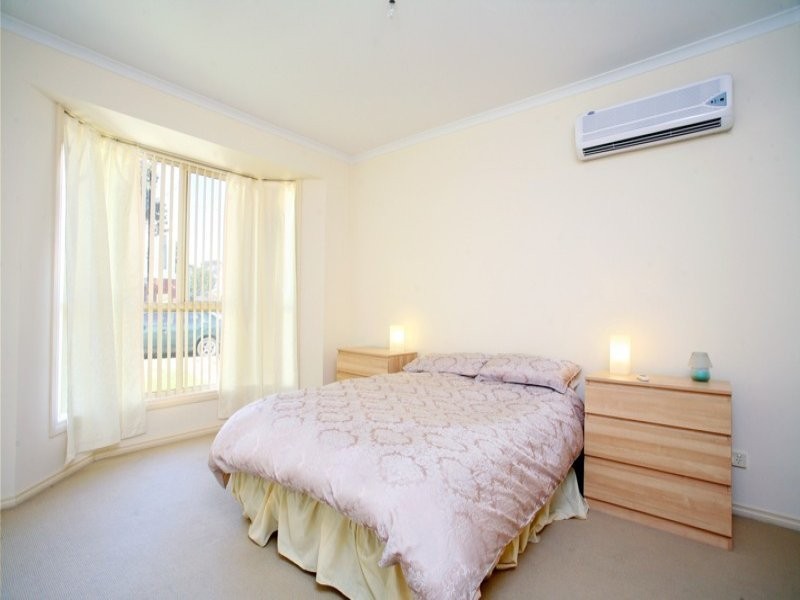 8A Albany Crescent, Oaklands Park SA 5046