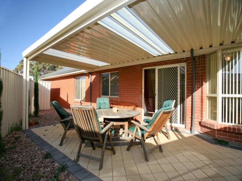 8A Albany Crescent, Oaklands Park SA 5046