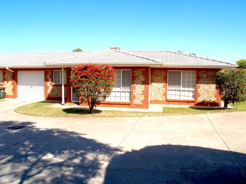 3 Paramount Avenue, Hackham SA 5163