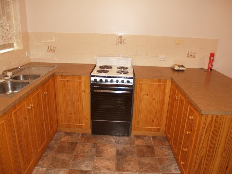 3 Paramount Avenue, Hackham SA 5163