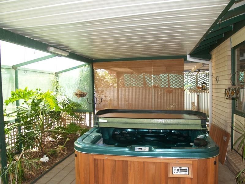 9 Milan Crescent, Hackham West SA 5163