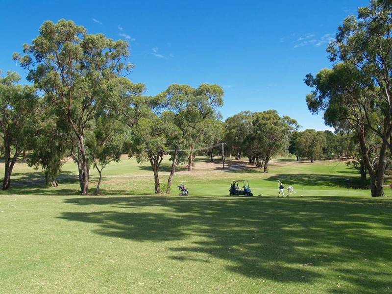 4b York Drive, Flagstaff Hill SA 5159