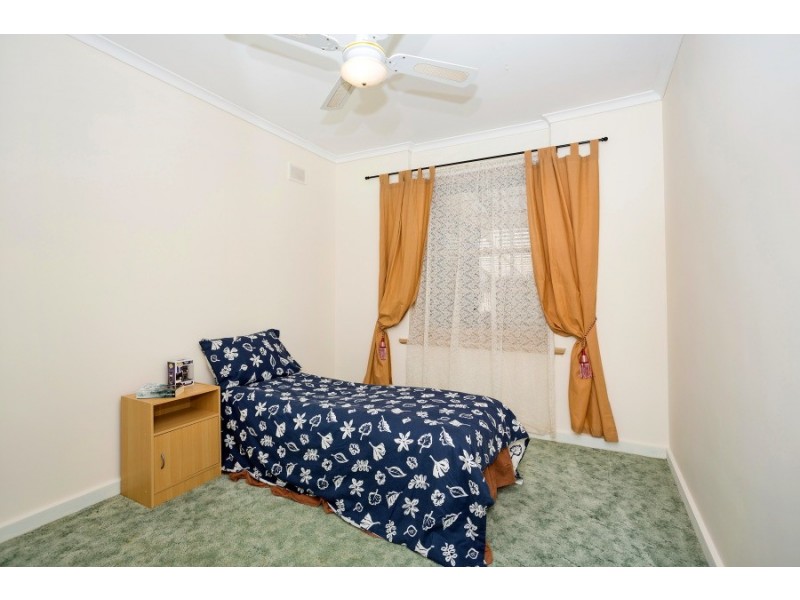 35 Burns Court, Morphett Vale SA 5162