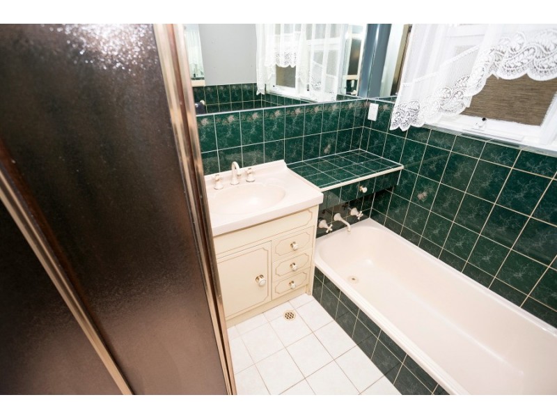 35 Burns Court, Morphett Vale SA 5162