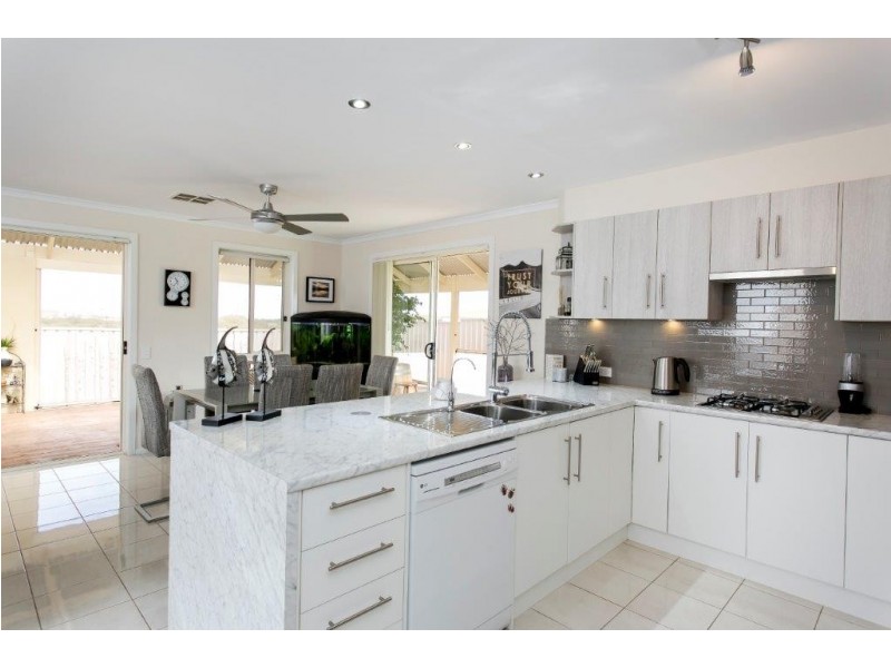 83 Serafino Drive, Noarlunga Downs SA 5168