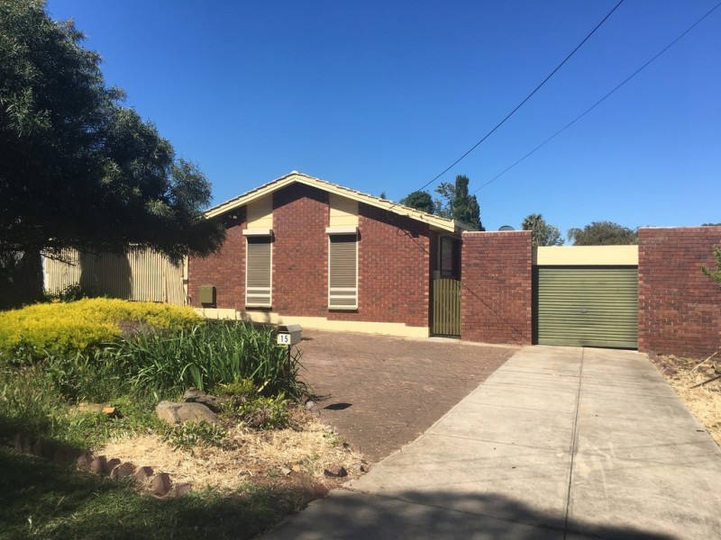 15 Haseldene Drive, Christie Downs SA 5164