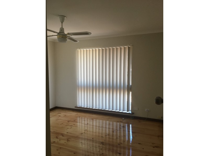 15 Haseldene Drive, Christie Downs SA 5164