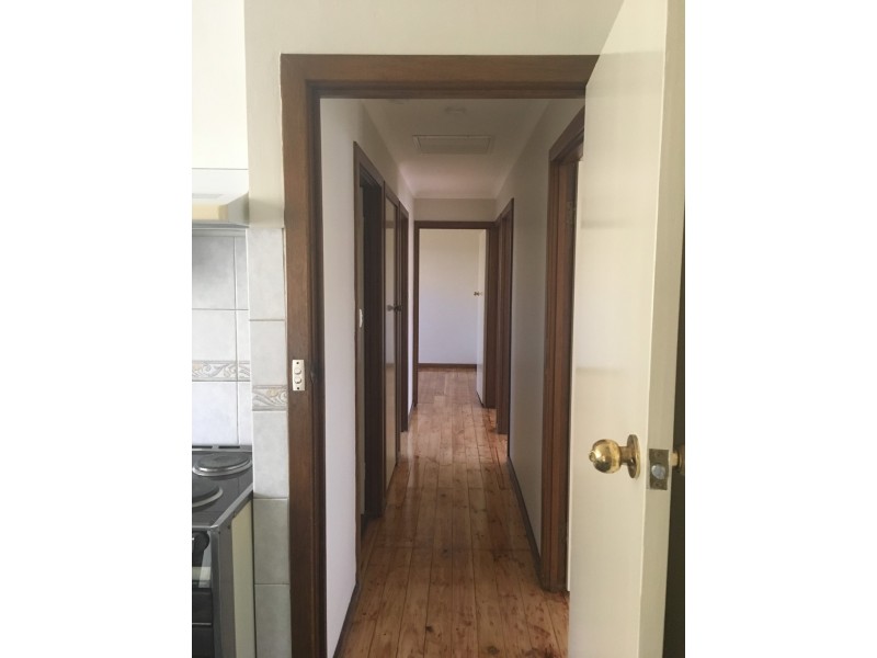 15 Haseldene Drive, Christie Downs SA 5164