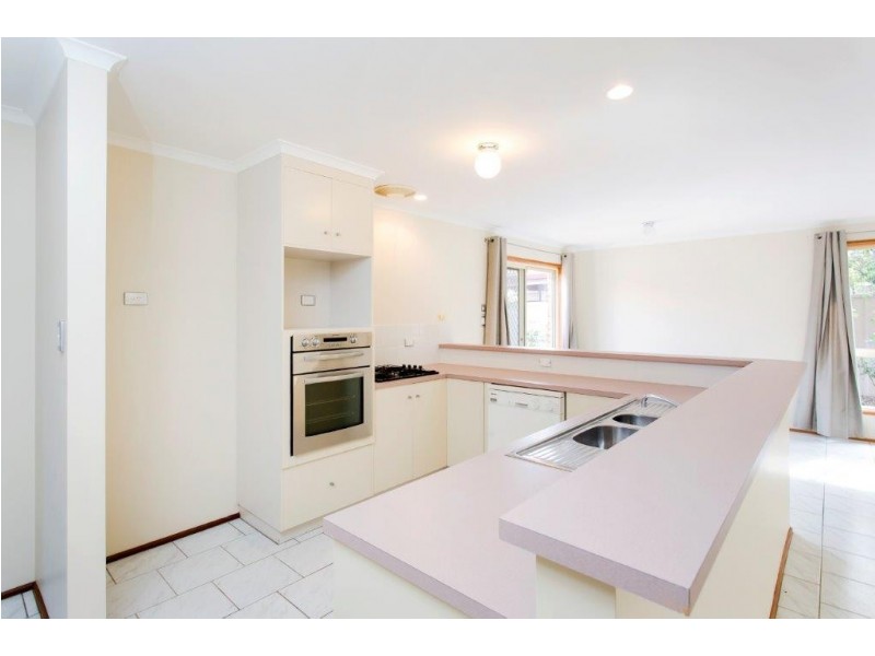 11 Esther Drive, Woodcroft SA 5162