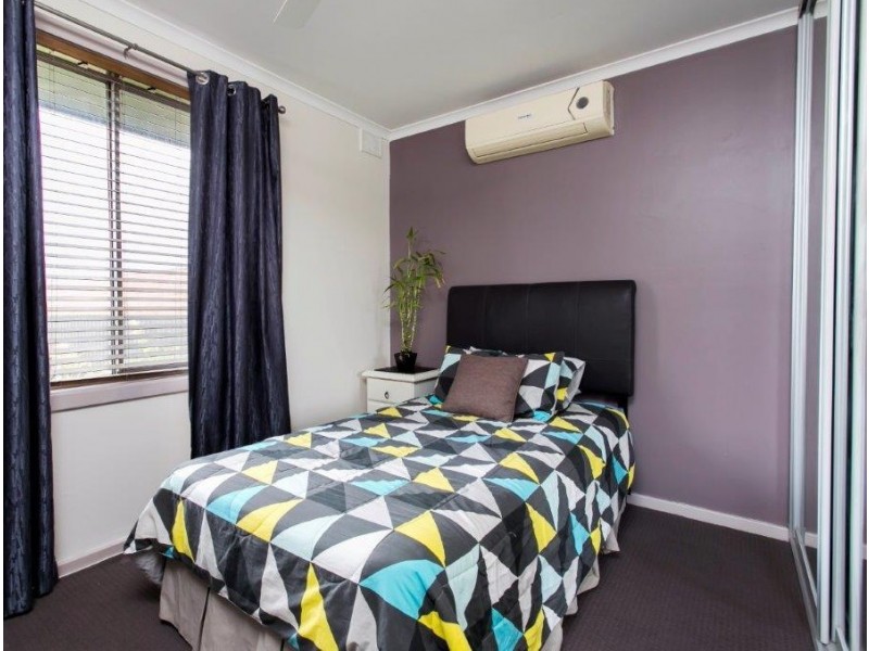 29 Gayundah Crescent, O’sullivan Beach SA 5166