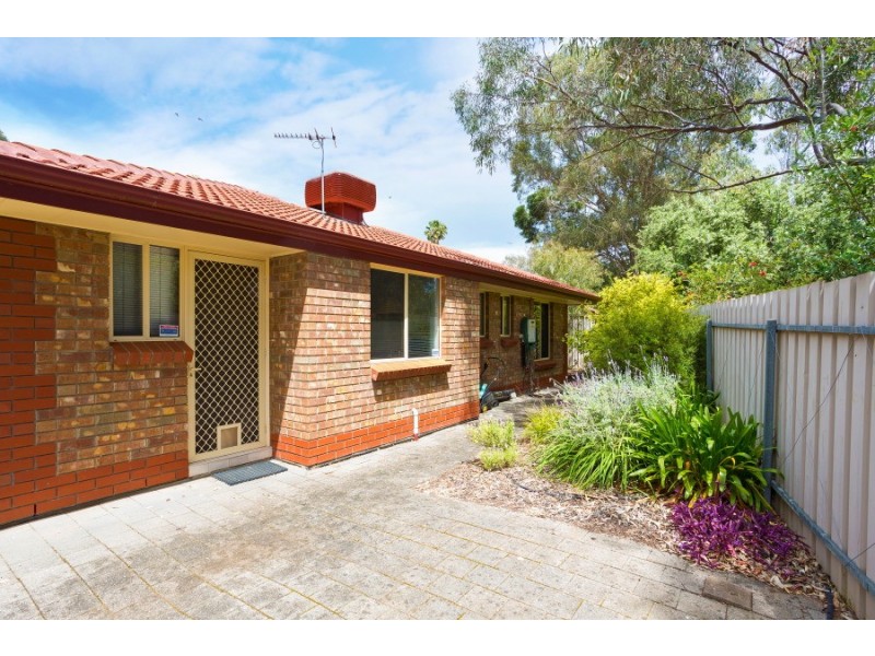 3/11 Bradman Court, Morphett Vale SA 5162
