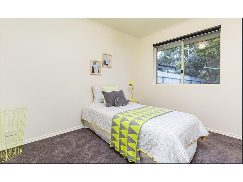 4 Middlebrook Court, Woodcroft SA 5162