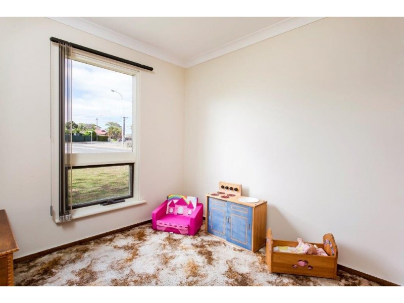 4 Fox Avenue, Christies Beach SA 5165