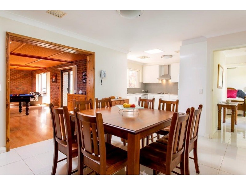 4 Fox Avenue, Christies Beach SA 5165