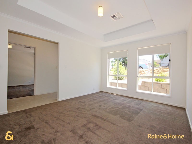 6 Auldstone Place, Huntfield Heights SA 5163