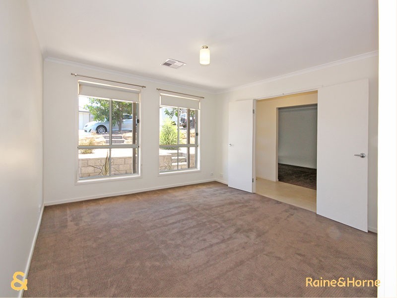 6 Auldstone Place, Huntfield Heights SA 5163