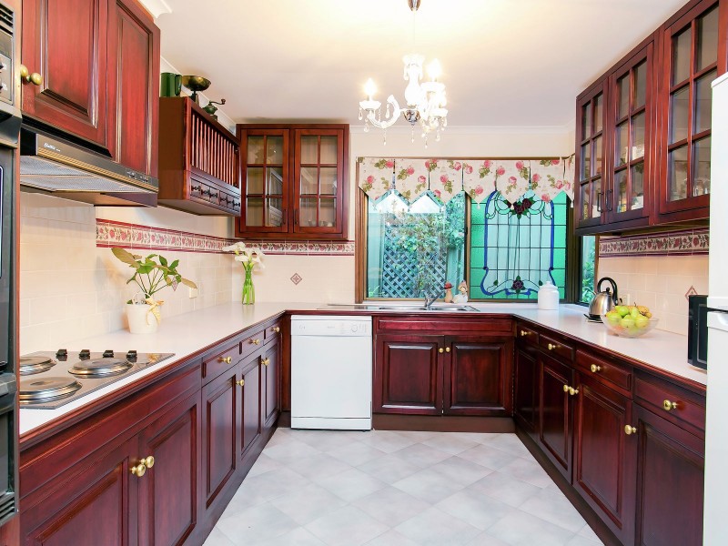 11 Equestrian Drive, Woodcroft SA 5162