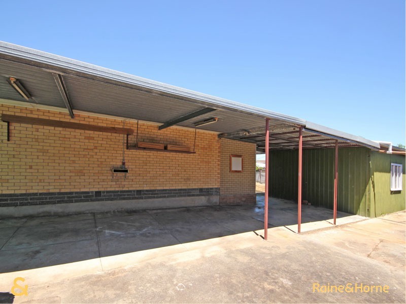 52 Sedunary Road, Morphett Vale SA 5162