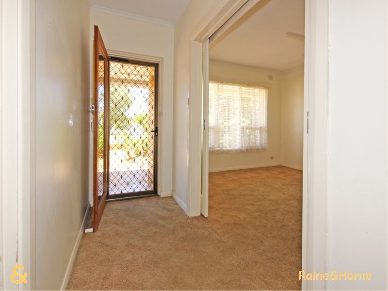 52 Sedunary Road, Morphett Vale SA 5162