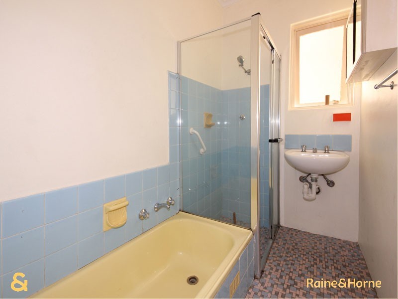 52 Sedunary Road, Morphett Vale SA 5162