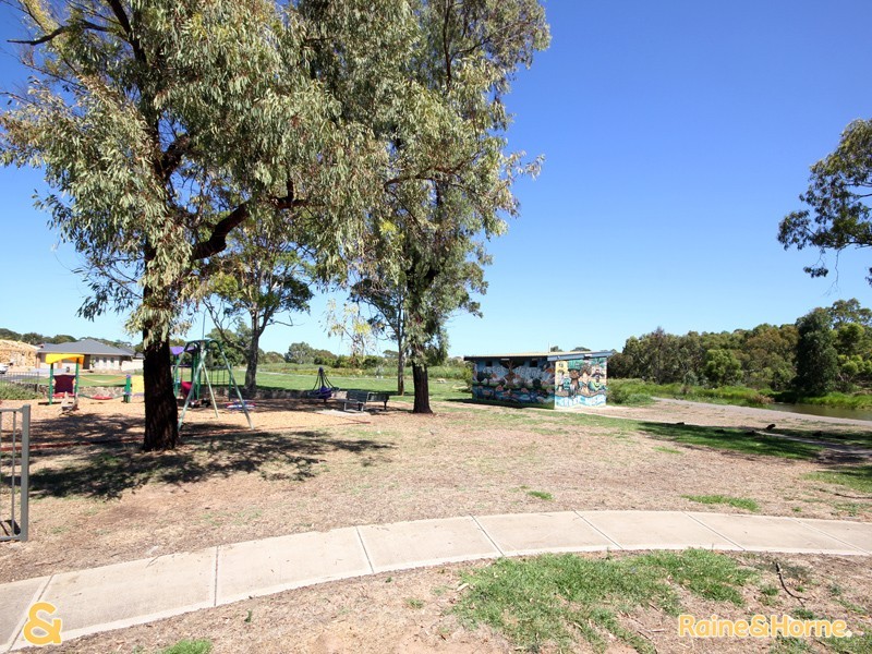 48 Abbott Avenue, Morphett Vale SA 5162