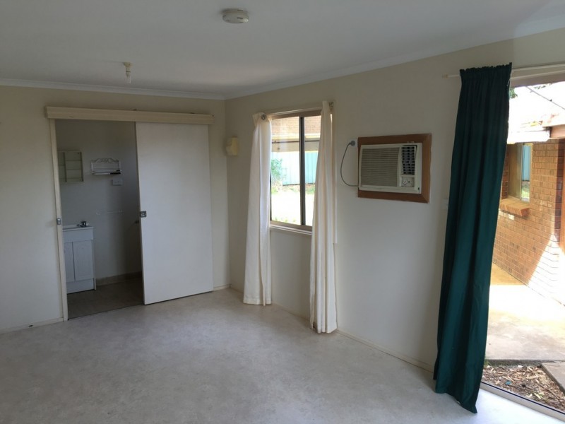 71 Glenhelen Road, Morphett Vale SA 5162