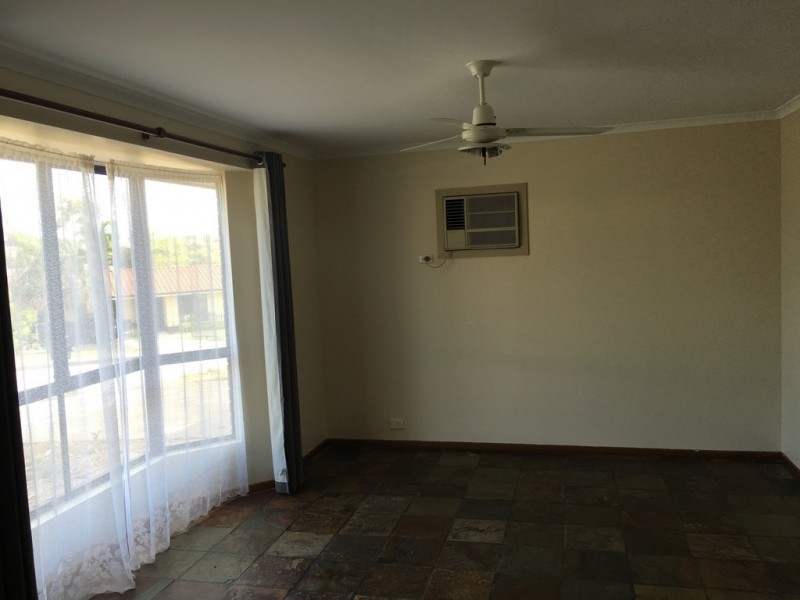 71 Glenhelen Road, Morphett Vale SA 5162