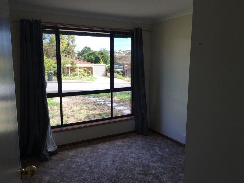 71 Glenhelen Road, Morphett Vale SA 5162