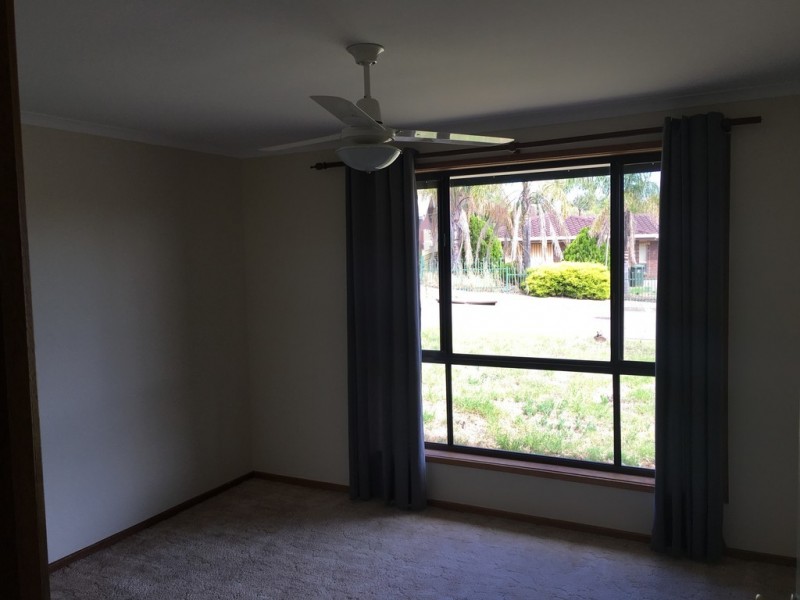 71 Glenhelen Road, Morphett Vale SA 5162