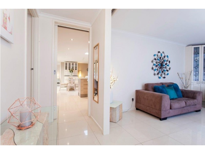 16 Mason Avenue, Happy Valley SA 5159