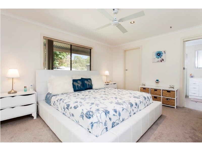 16 Mason Avenue, Happy Valley SA 5159