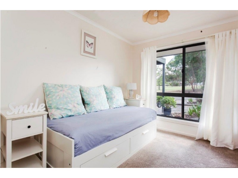 16 Mason Avenue, Happy Valley SA 5159