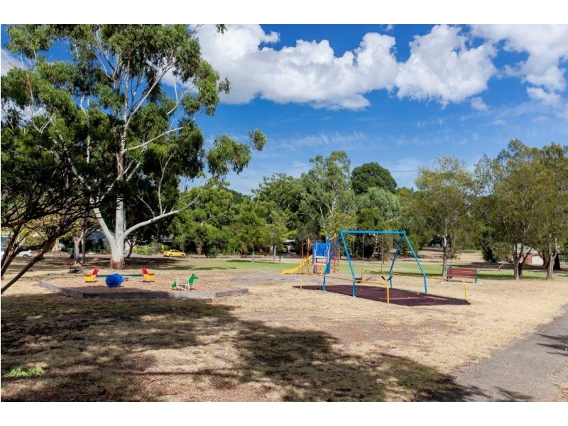 16 Mason Avenue, Happy Valley SA 5159