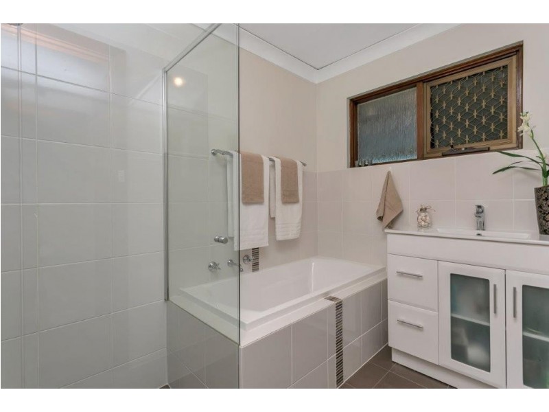 3 Daniel Street, Hackham SA 5163